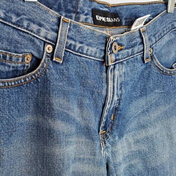Express Jeans Vintage Y2K Women's Bikini Low Rise Flare Jeans size 7/8 Regular - Picture 2 of 7
